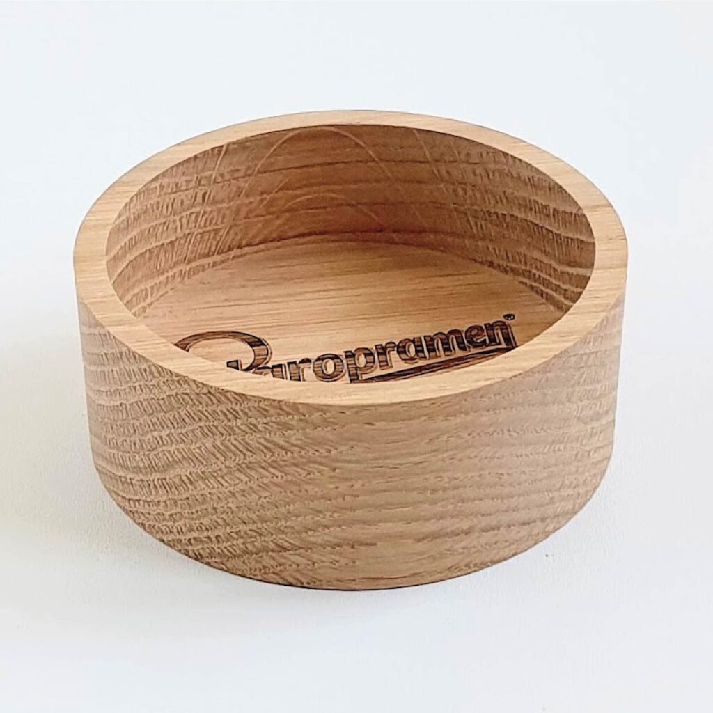 oak bowl with engraving finishing raw